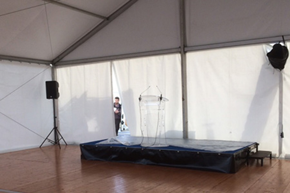 Montage Plancher pour Tente Silhouette, Château de Pennautier